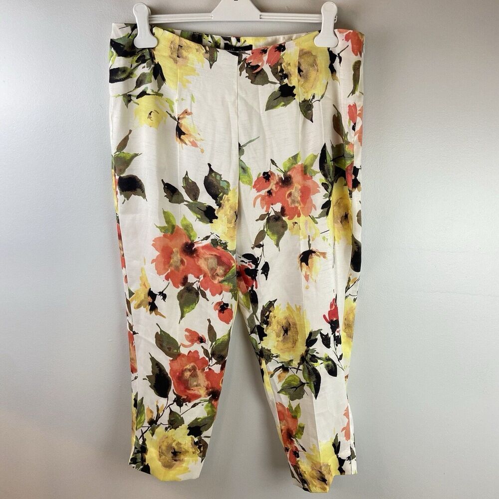NWT Melissa Page Floral Crop Pants Shiny Cream, Pink And Yellow Flowers Size 16